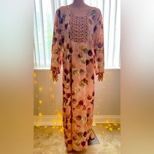 Jalabeyah for house.